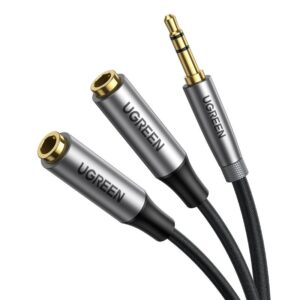 ugreen 3.5mm male to 2 female audio cable 20cm black av134 ug 20816.jpg